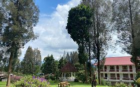 Sibayak Multinational Rest House